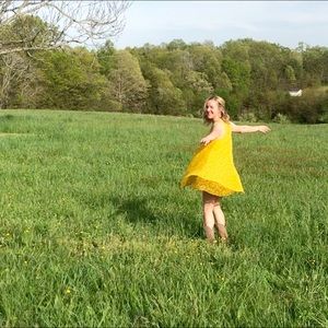 Meet your Posher, Laurel